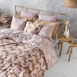 Guy Laroche Housse De Couette Réversible NUNET -Univers du Lit Boutique 00b52d5b33664317a86795f08347a2da