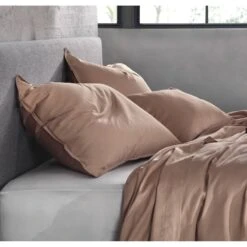 Taies D’oreiller Satinado II (lot De 2) 33 Taies D’oreiller Satinado II (lot De 2) -Univers du Lit Boutique 1000255585 211216 15533301188 MOOD DETAILS P000000001000255585 mood