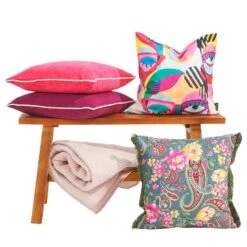 Housse De Coussin Eyes -Univers du Lit Boutique 1000287448 210824 11572300071 DETAILS P000000001000287448