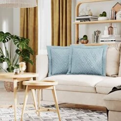 Coussin Helia -Univers du Lit Boutique 1000331453 220209 1349570020 MOOD DETAILS P000000001000331453 mood