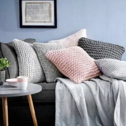 Coussin Soft Needle -Univers du Lit Boutique 1000336731 220222 020 MOOD DETAILS P000000001000336731 mood