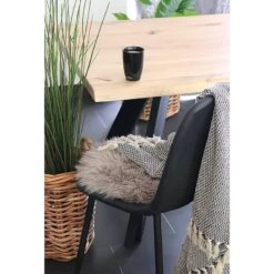 Galette De Chaise En Peau Lambskin -Univers du Lit Boutique 1000336841 220224 021 MOOD DETAILS P000000001000336841 mood