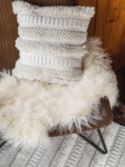 Housse De Coussin Toni -Univers du Lit Boutique 15c44a91cf7b48e596b06ae33398d2be