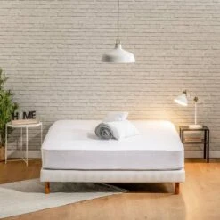 Protège Matelas Molleton Anti-acariens -Univers du Lit Boutique 4aed1c0d64c7409391ec062eaab37351