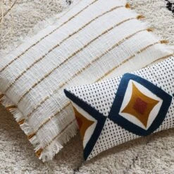 Housse De Coussin ZAYI -Univers du Lit Boutique 5d8214f8111b4cfb84e6b7909b2f8713