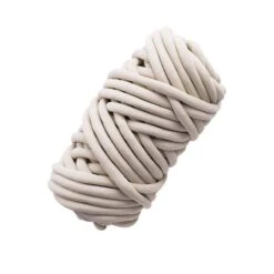 DIY Coussin En Grosse Maille -Univers du Lit Boutique 60a23cc5793c4b02b0e50ba6dd6650f0