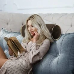 Grand Coussin à Rouler Velours -Univers du Lit Boutique 6aa2c48caec74f99b082cb0c6382a080