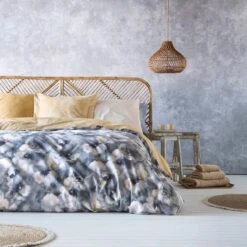 Guy Laroche Housse De Couette Réversible ONILE -Univers du Lit Boutique 6e975574134e4271888843723531f28a