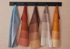 Serviette Orange -Univers du Lit Boutique c7aede0b03fb404380a41fef78dc7304