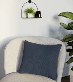 Coussin VIKTORIA Bleu Foncé -Univers du Lit Boutique ee58c38506e244598ace7eec098814d2